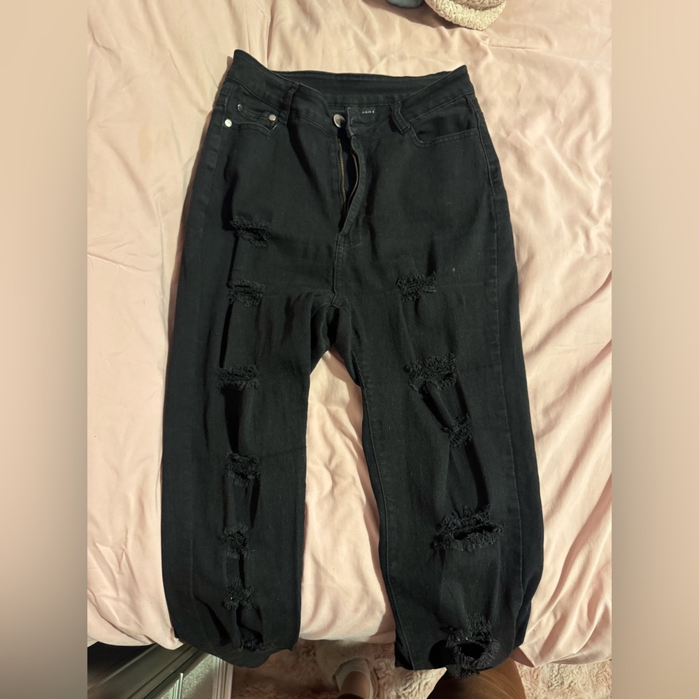 Black ripped jeans